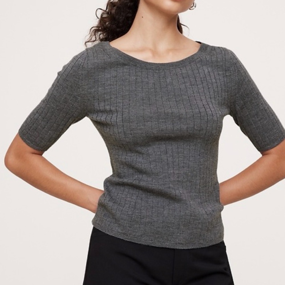 Banana Republic Ribbed Short Sleeve Sweater in Gray